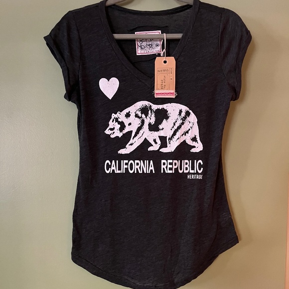 Reflex California T-Shirt Lightweight Soft Charcoal & White Fabric Size M  NWT - Picture 2 of 10